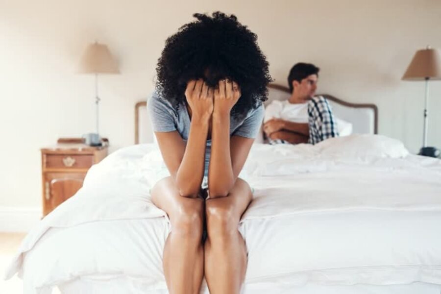 Sexual health concern के बाद परेशान व्यक्ति का awareness image